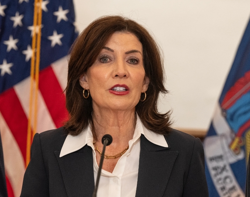 Hochul Apologizes After Statement | Red Right Newsfeed